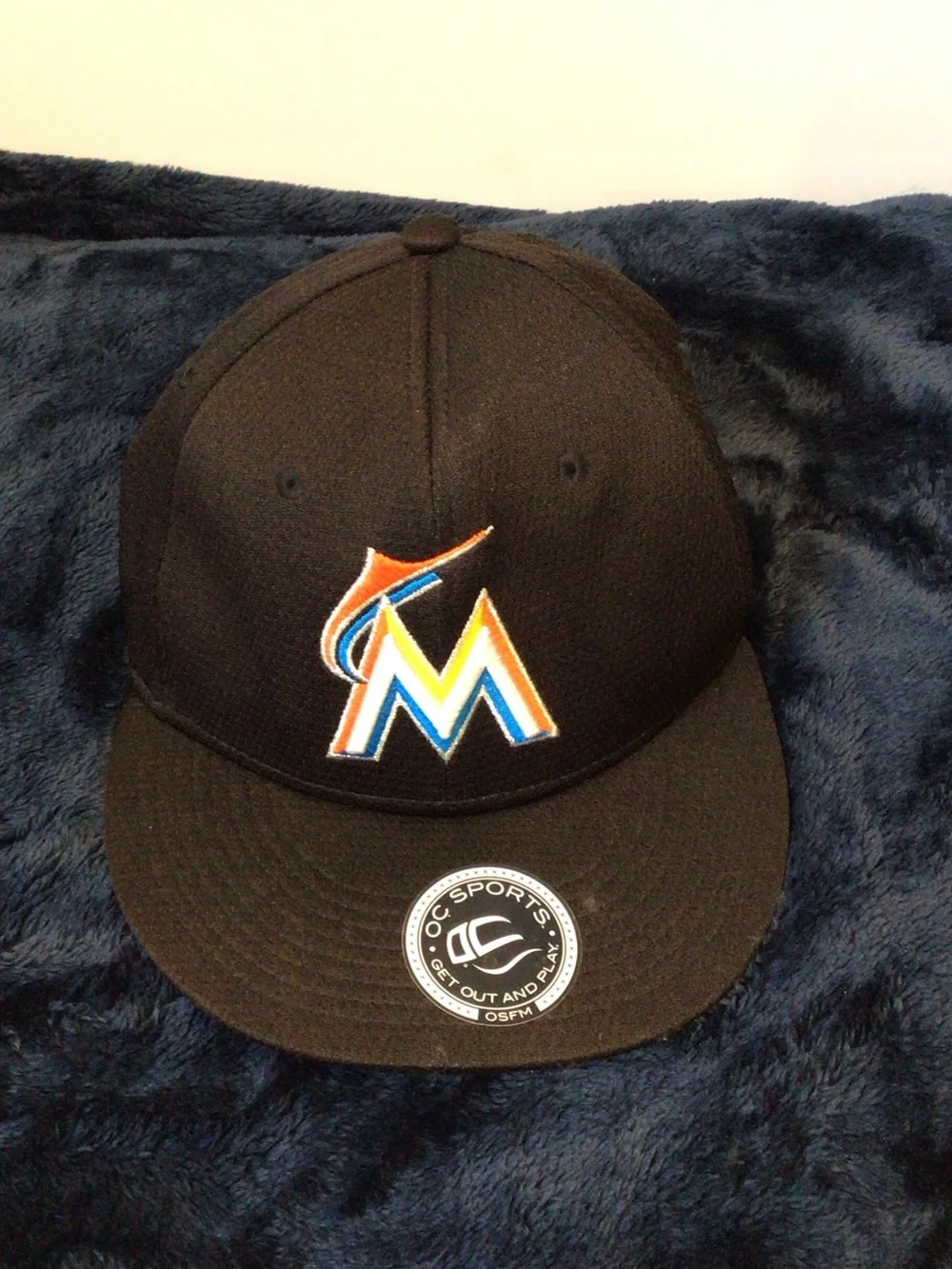 Miami Marlins Kids Black Fitted Hat with Team Logo